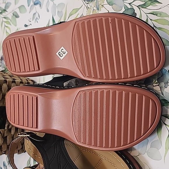 Bundle of 2 black and navy sandals - Picture 5 of 5